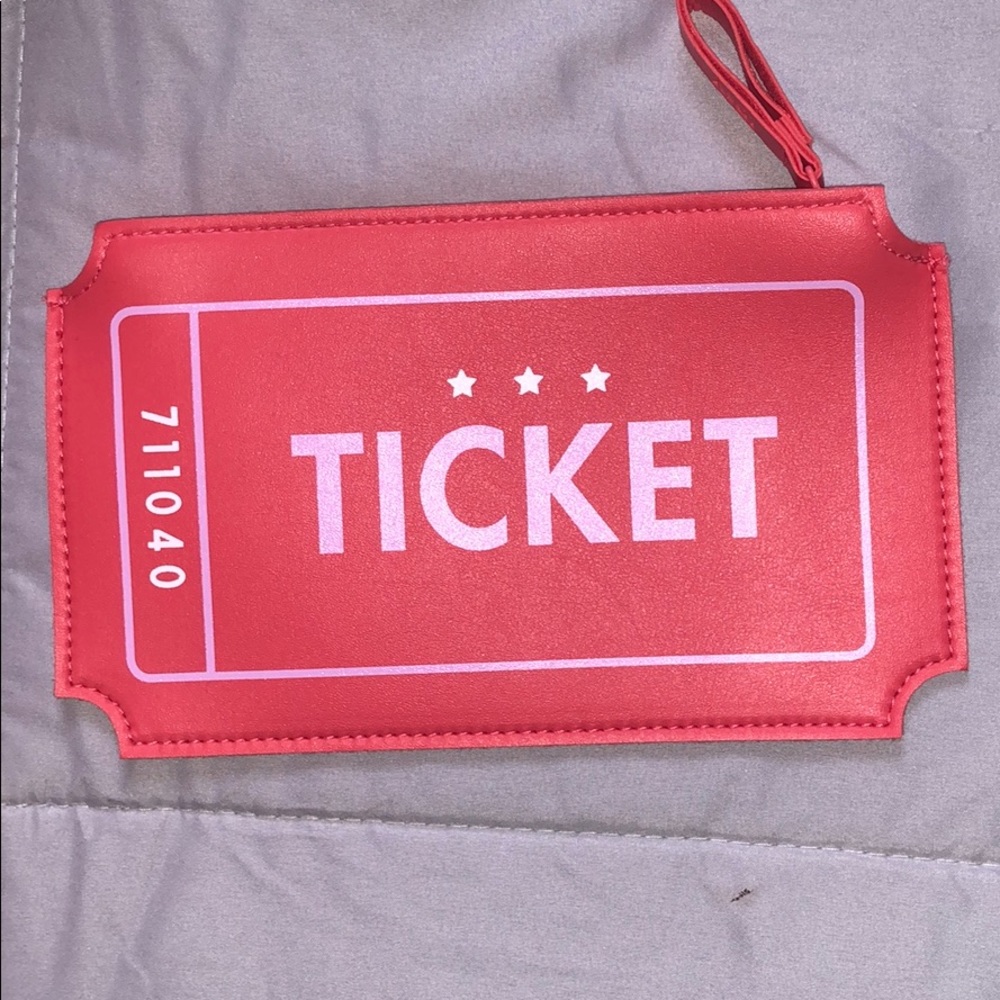 Ipsy bag bundle
